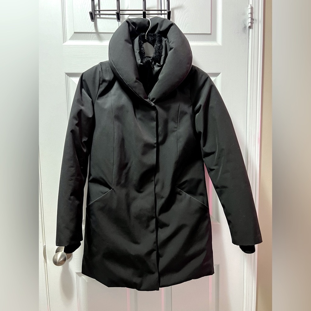 Aritzia Brand: Wilfred winter jacket